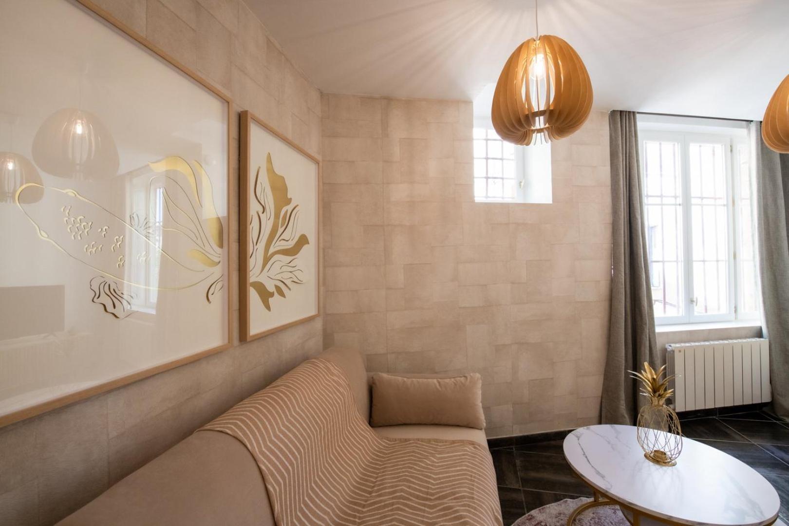 La Suite Sepia - Superbe Appartement Vieux ليون المظهر الخارجي الصورة